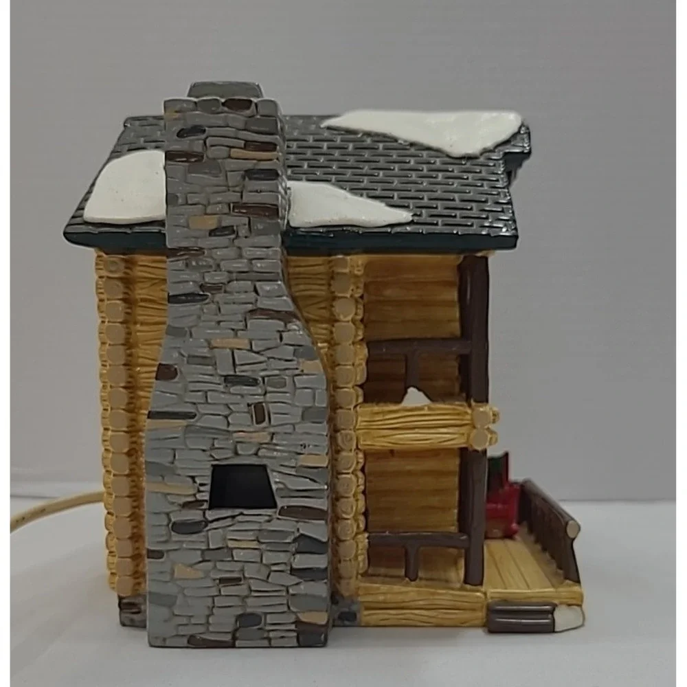 Department 56 The Original Snow Village Smokey Mountain Retreat Lighted